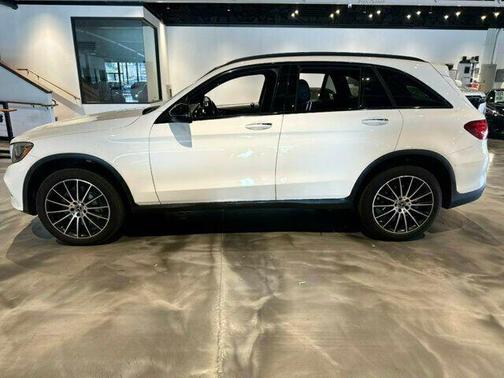 2017 Mercedes-Benz GLC 300 4MATIC