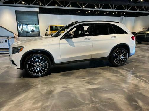 2017 Mercedes-Benz GLC 300 4MATIC