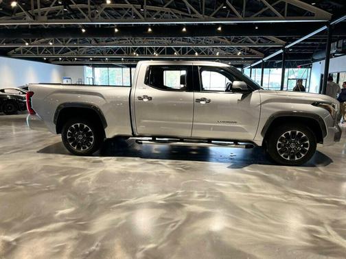 2022 Toyota Tundra Limited