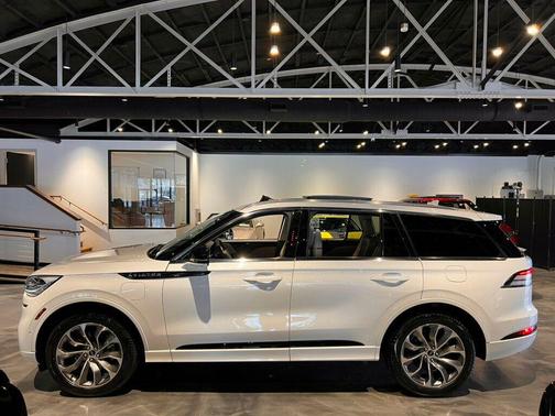 2022 Lincoln Aviator Black Label Grand Touring AWD