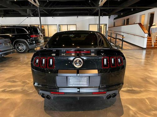 2013 Ford Shelby GT500 Base