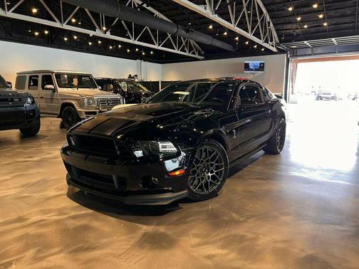 2013 Ford Shelby GT500 Base
