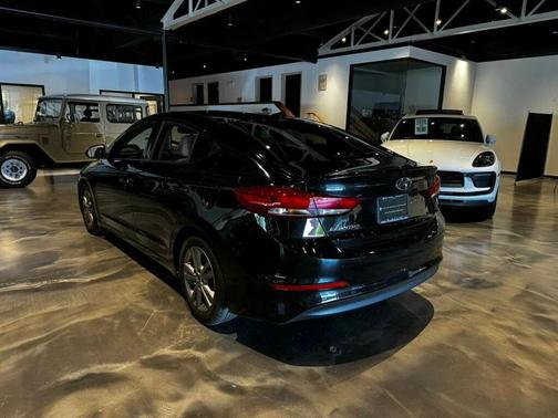 Phantom Black 2018 Hyundai ELANTRA Value Edition