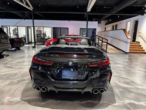 2020 BMW M8 M8/DriveAssistPkg/NeckWarmer/HeadsUpDisplay/Htd&CldSeats/NAV