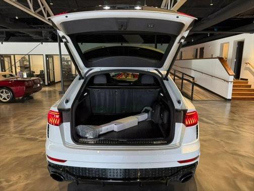 2024 Audi RS Q8 4.0T