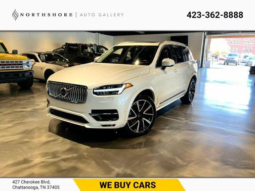 2023 Volvo XC90 B5 Plus