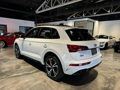 2025 Audi Q5 45 S line Premium Plus