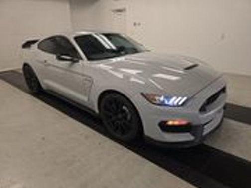 2017 Ford Shelby GT350 Base