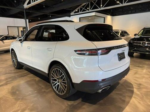 2022 Porsche Cayenne AWD/PremiumPkg/PanoRoof/ClubLeatherSeatPkg/SoftCloseDoors/NAV