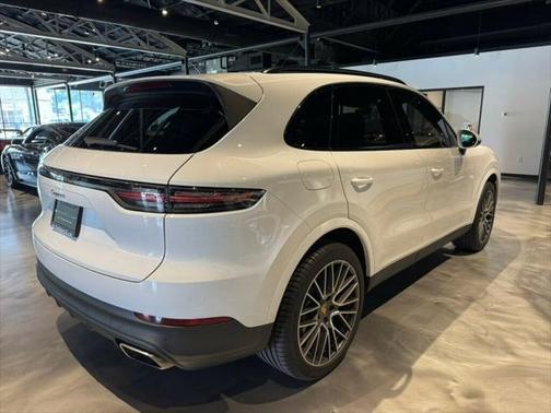 2022 Porsche Cayenne AWD/PremiumPkg/PanoRoof/ClubLeatherSeatPkg/SoftCloseDoors/NAV