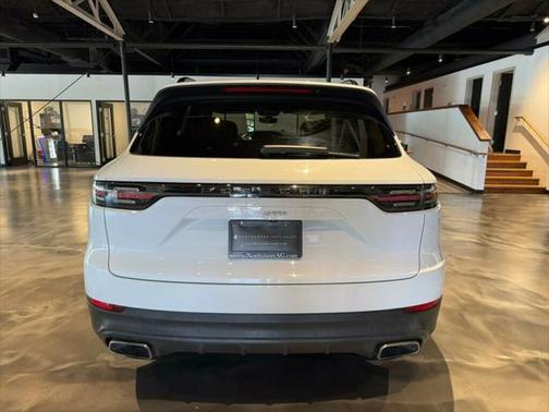2022 Porsche Cayenne AWD/PremiumPkg/PanoRoof/ClubLeatherSeatPkg/SoftCloseDoors/NAV