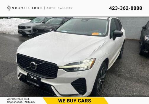 2023 Volvo XC60 B5 Plus Dark Theme