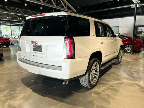 2020 GMC Yukon SLT