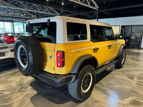 2023 Ford Bronco Heritage Limited Edition