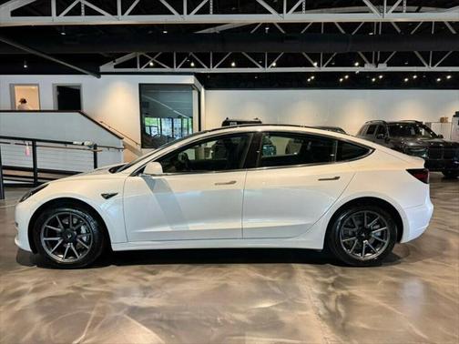 2019 Tesla Model 3 Performance