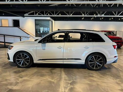 2023 Audi SQ7 4.0T Premium Plus