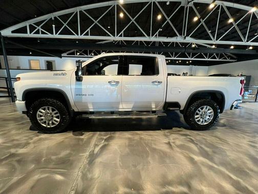 2023 Chevrolet Silverado 2500 High Country