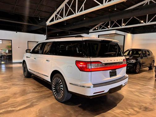 2019 Lincoln Navigator L Black Label