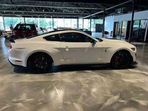2021 Ford Shelby GT500 Base
