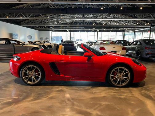 2017 Porsche 718 Boxster S