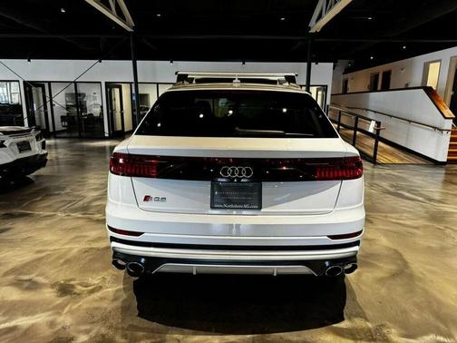 Glacier White Metallic 2023 Audi SQ8 4.0T Premium Plus