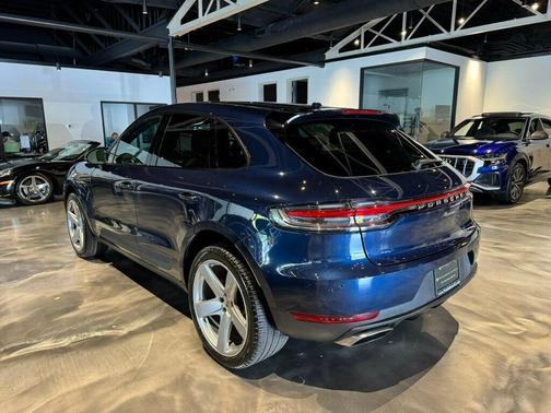 2019 Porsche Macan AWD/PremiumPkgPlus/21'SportClassicWheels/Htd&CldSeats/PanoRoof