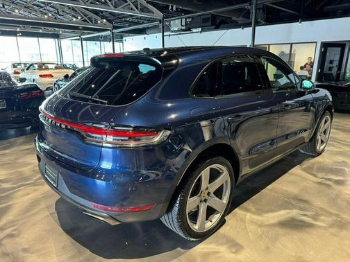 2019 Porsche Macan AWD/PremiumPkgPlus/21'SportClassicWheels/Htd&CldSeats/PanoRoof
