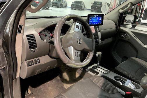 Gun Metallic 2016 Nissan Frontier Desert Runner