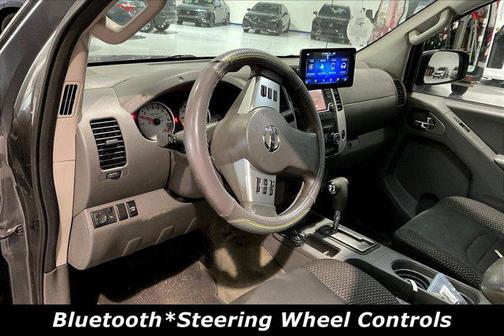 Gun Metallic 2016 Nissan Frontier Desert Runner