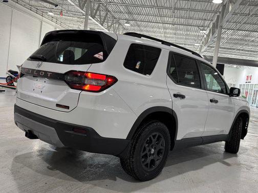 2026 Honda Pilot TrailSport