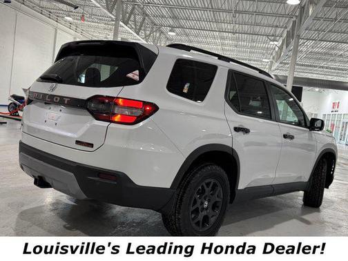 2026 Honda Pilot TrailSport