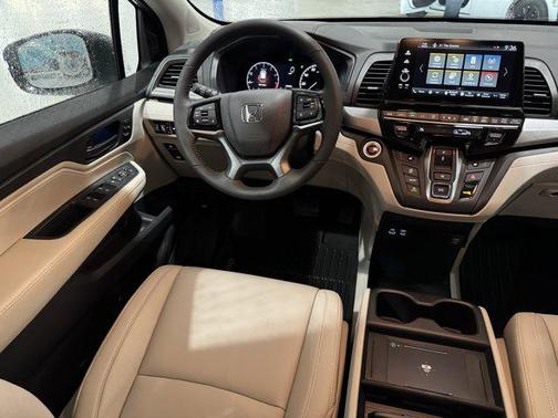Solar Silver Metallic 2026 Honda Odyssey EX-L