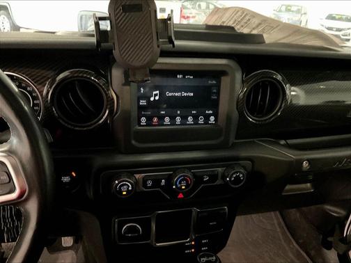 Bright White Clearcoat 2020 Jeep Wrangler Sport