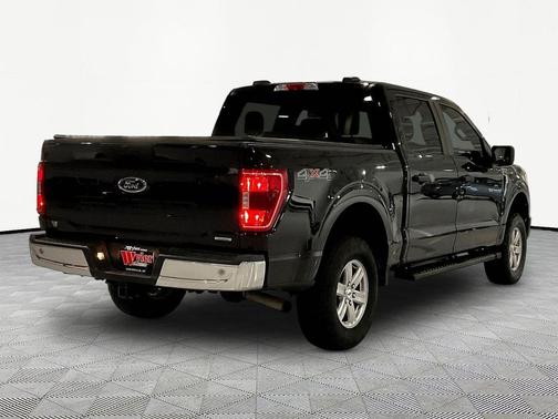 Agate Black Metallic 2021 Ford F-150 XLT
