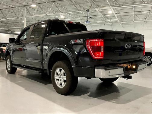 Agate Black Metallic 2021 Ford F-150 XLT