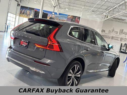 2023 Volvo XC60 B5 Plus Bright Theme