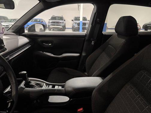 2025 Honda HR-V 2WD Sport