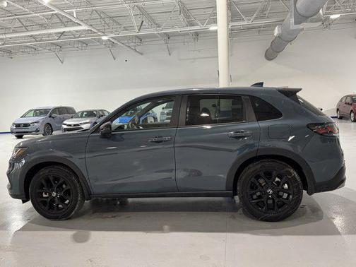 2025 Honda HR-V 2WD Sport