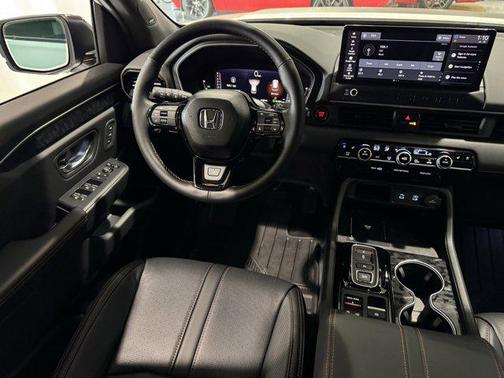 2026 Honda Passport AWD TrailSport Elite Blackout