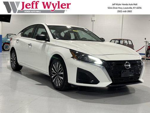 2025 Nissan Altima SV AWD