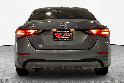 Gun Metallic 2024 Nissan Sentra SV