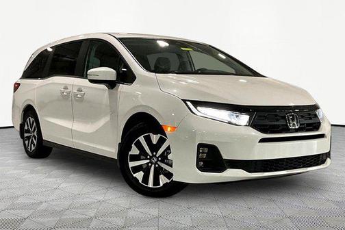 Platinum White Pearl 2026 Honda Odyssey EX-L