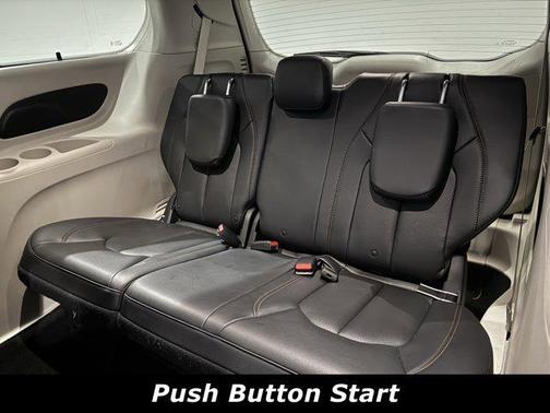 2018 Chrysler Pacifica Touring-L