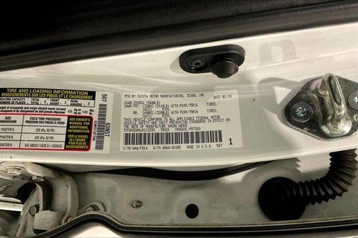 2018 Toyota Tacoma SR