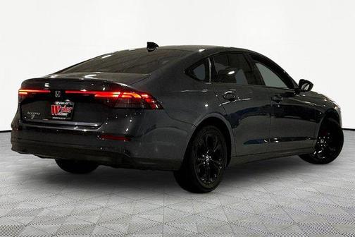 Canyon River Blue Metallic 2025 Honda Accord SE