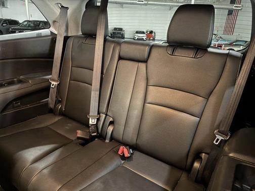 2019 Honda Pilot Touring 8-Passenger