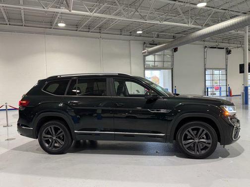 2022 Volkswagen Atlas 3.6L SEL