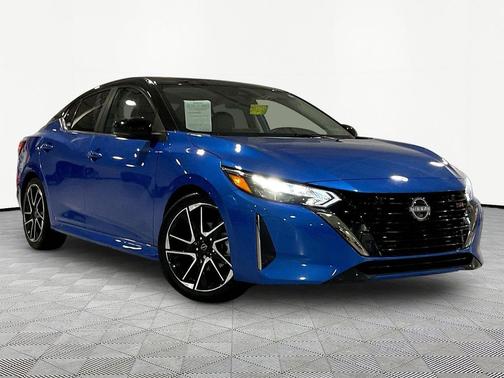 Electric Blue Metallic/Super Black 2024 Nissan Sentra SR