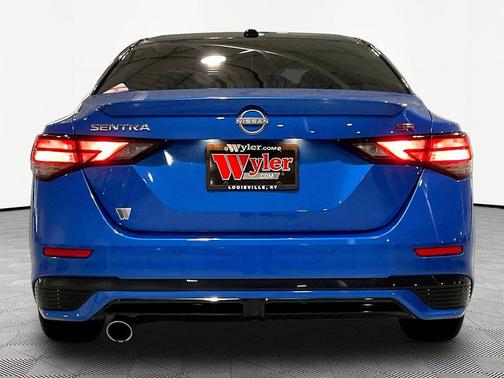 Electric Blue Metallic/Super Black 2024 Nissan Sentra SR