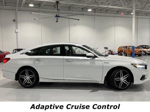 2022 Honda Accord Hybrid Touring